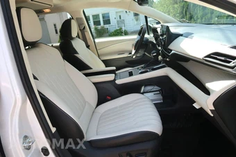 2023 Toyota Sienna XLE 7-Passenger 120.5" WB - miniatura 48