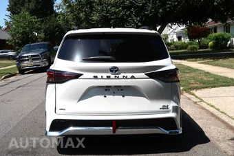 2023 Toyota Sienna XLE 7-Passenger 120.5" WB - miniatura 5