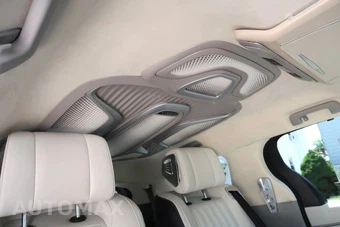 2023 Toyota Sienna XLE 7-Passenger 120.5" WB - miniatura 53