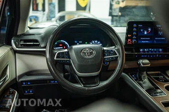 2023 Toyota Sienna XLE 7-Passenger 120.5" WB - miniatura 16