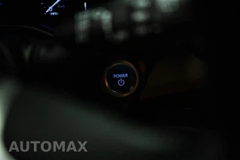 2023 Toyota Sienna XLE 7-Passenger 120.5" WB - miniatura 19