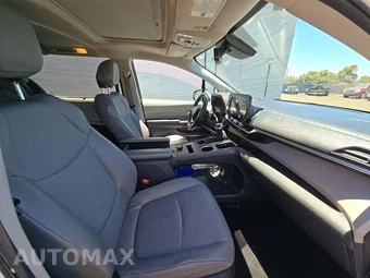 2023 Toyota Sienna XLE 8-Passenger 120.5" WB - miniatura 19
