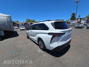 2023 Toyota Sienna XLE 8-Passenger 120.5" WB - miniatura 2