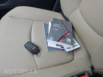 2023 Toyota Sienna XLE 8-Passenger 120.5" WB - miniatura 24