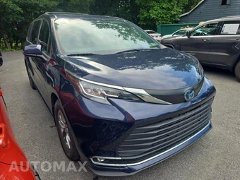 2023 Toyota Sienna XLE 8-Passenger 120.5" WB - miniatura 3