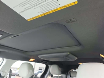 2023 Toyota Sienna XLE 8-Passenger - miniatura 11