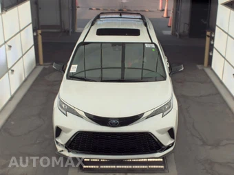2023 Toyota Sienna XSE 25th Anniversary 7-Passenger 120.5" WB - miniatura 2