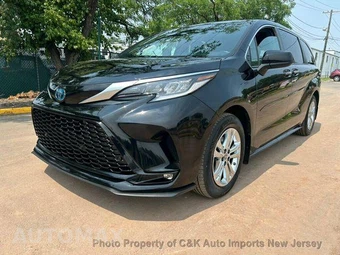 2023 Toyota Sienna XSE 7-Passenger 120.5" WB