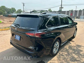 2023 Toyota Sienna XSE 7-Passenger 120.5" WB - miniatura 10