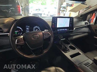 2023 Toyota Sienna XSE 7-Passenger 120.5" WB - miniatura 25