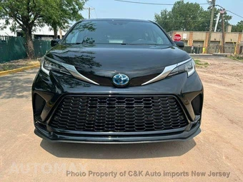 2023 Toyota Sienna XSE 7-Passenger 120.5" WB - miniatura 3