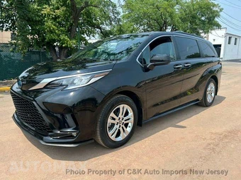 2023 Toyota Sienna XSE 7-Passenger 120.5" WB - miniatura 7