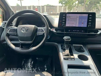 2023 Toyota Sienna XSE 7-Passenger 120.5" WB - miniatura 82