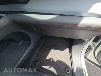 2023 Toyota Sienna XSE 7-Passenger 120.5" WB - miniatura 17