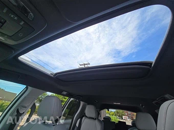 2023 Toyota Sienna XSE 7-Passenger 120.5" WB - miniatura 8