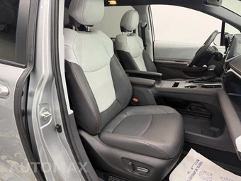 2023 Toyota Sienna XSE 7-Passenger 120.5" WB - miniatura 24