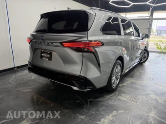 2023 Toyota Sienna XSE 7-Passenger 120.5" WB - miniatura 3