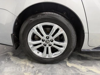 2023 Toyota Sienna XSE 7-Passenger 120.5" WB - miniatura 31