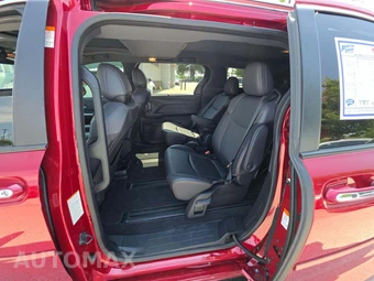 2023 Toyota Sienna XSE 7-Passenger 120.5" WB - miniatura 13