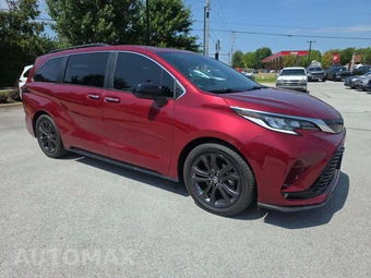 2023 Toyota Sienna XSE 7-Passenger 120.5" WB - miniatura 4