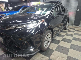 2023 Toyota Sienna XSE 7-Passenger 120.5" WB