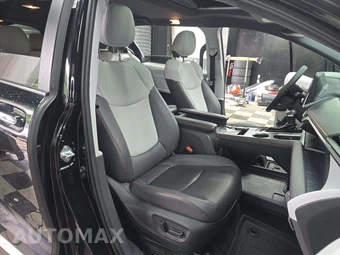 2023 Toyota Sienna XSE 7-Passenger 120.5" WB - miniatura 19