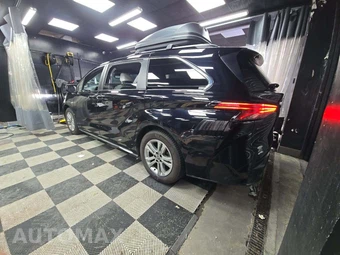 2023 Toyota Sienna XSE 7-Passenger 120.5" WB - miniatura 2