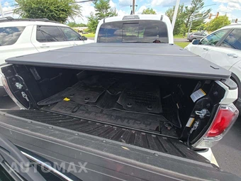 2023 Toyota Tacoma Limited Crew Cab Medium Bed - miniatura 14