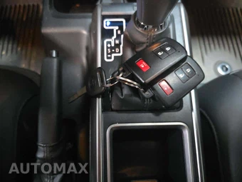 2023 Toyota Tacoma Limited Crew Cab Medium Bed - miniatura 8