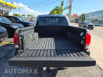 2023 Toyota Tacoma SR Crew Cab Medium Bed - miniatura 14