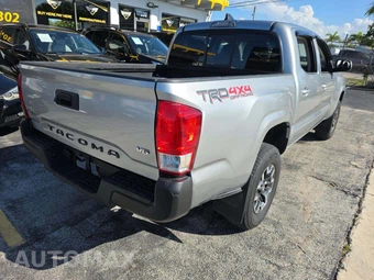 2023 Toyota Tacoma SR Crew Cab Medium Bed - miniatura 3
