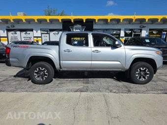 2023 Toyota Tacoma SR Crew Cab Medium Bed - miniatura 4