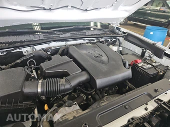 2023 Toyota Tacoma SR Crew Cab Medium Bed - miniatura 15
