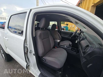 2023 Toyota Tacoma SR Crew Cab Medium Bed - miniatura 15