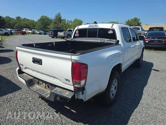 2023 Toyota Tacoma SR Crew Cab Medium Bed - miniatura 3