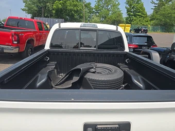 2023 Toyota Tacoma SR Crew Cab Medium Bed - miniatura 22