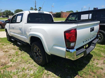 2023 Toyota Tacoma SR5 Crew Cab Long Bed - miniatura 2