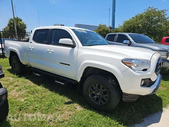 2023 Toyota Tacoma SR5 Crew Cab Long Bed - miniatura 4
