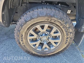 2023 Toyota Tacoma SR5 Crew Cab Medium Bed - miniatura 11