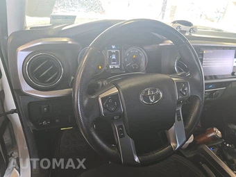 2023 Toyota Tacoma SR5 Crew Cab Medium Bed - miniatura 10