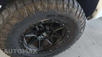 2023 Toyota Tacoma SR5 Crew Cab Medium Bed - miniatura 44
