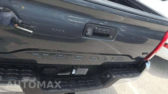 2023 Toyota Tacoma SR5 Crew Cab Medium Bed - miniatura 28