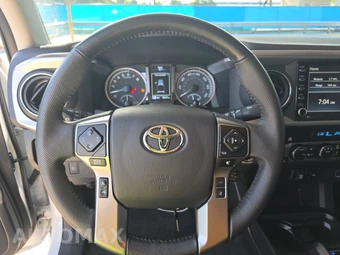 2023 Toyota Tacoma SR5 Crew Cab Medium Bed - miniatura 10
