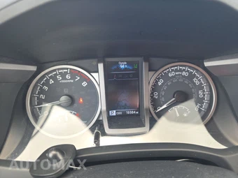 2023 Toyota Tacoma SR5 Crew Cab Medium Bed - miniatura 12