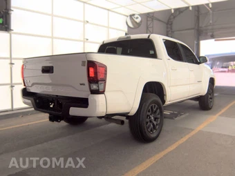 2023 Toyota Tacoma SR5 Crew Cab Medium Bed - miniatura 4