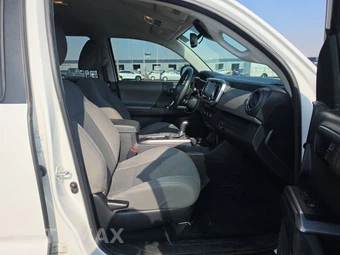 2023 Toyota Tacoma SR5 Crew Cab Medium Bed - miniatura 8