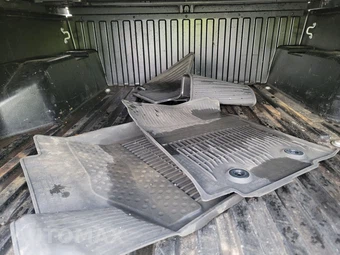 2023 Toyota Tacoma SR5 Crew Cab Medium Bed - miniatura 16