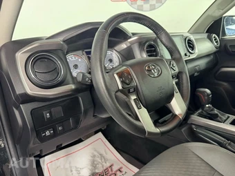2023 Toyota Tacoma SR5 Crew Cab Medium Bed - miniatura 10