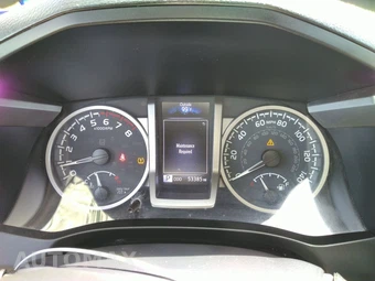2023 Toyota Tacoma SR5 Crew Cab Medium Bed - miniatura 25