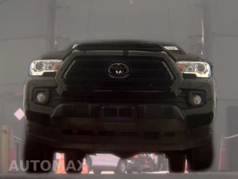 2023 Toyota Tacoma SR5 Crew Cab Medium Bed - miniatura 3